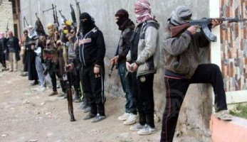 العثور على مقبرة جماعية تضم رفات مئات المعتقلين في سجن بادوش قرب الموصل