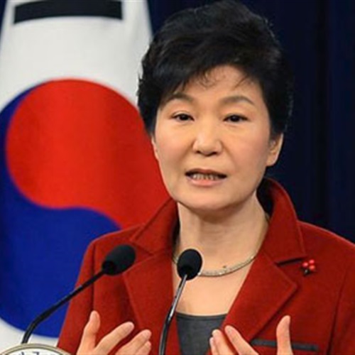 عاجل.. رئيسة كوريا الجنوبية تغادر قصر الرئاسة بعد عزلها