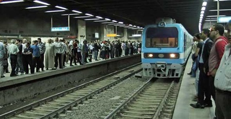 المترو يدهس سيدة بمحطة طرة الأسمنت