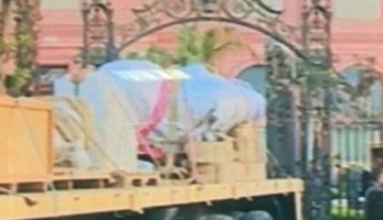 رمسيس يرفض دخول المتحف.. ونشطاء: "كان موصي يندفن في المطرية"