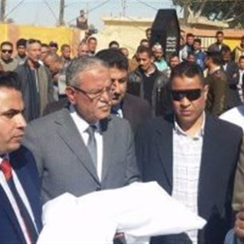 محافظ المنيا يحمل كفنه لإنهاء خصومة ثأرية بمغاغة