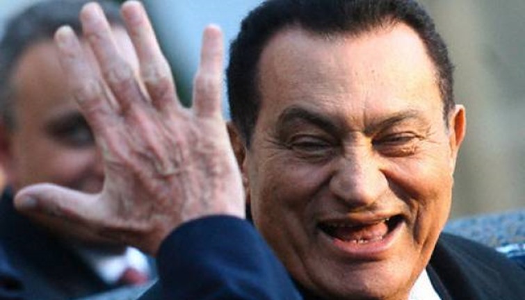 بالصور.."انفراد" فى رحلة البحث عن مبارك.. تكيثف أمنى بمحيط فيلا هليوبلس.. وشقة الحجاز خالية من الحراسة (تعرف على التفاصيل)