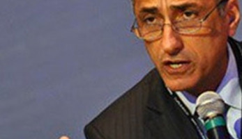 مصادر: طارق عامر يعتذر عن منصبه خلال أيام