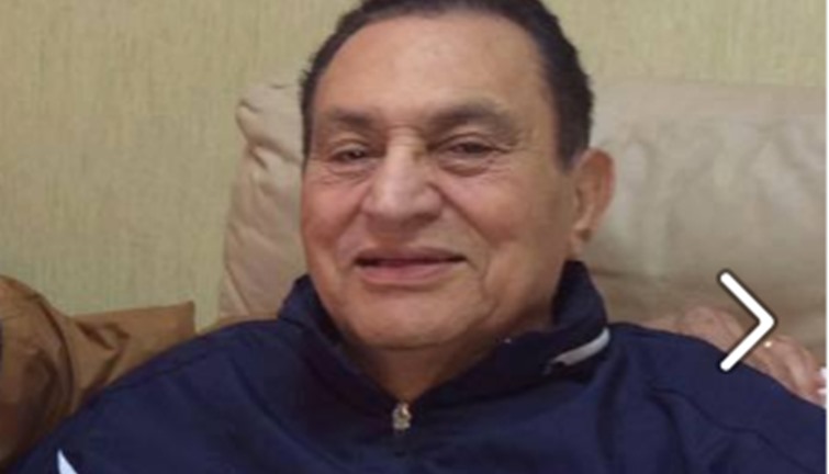 بالأسماء..ملوك ورؤساء عرب يهنئون مبارك بعودته لمنزله