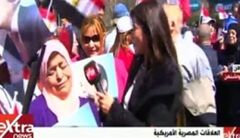 بالفيديو.. بكاء مصرية خلال استقبال السيسي بواشنطن