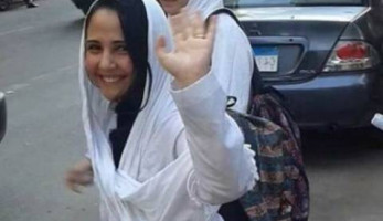 القصة الكاملة لـ"آية حجازي" المتهمة باستغلال أطفال الشوارع بالتظاهرات