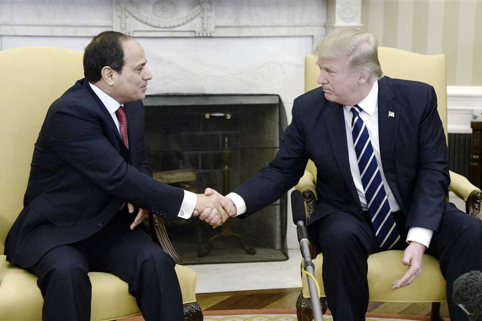 ترامب يهاتف السيسي: نثق في تصدي مصر وقيادتها للإرهاب | المصري اليوم