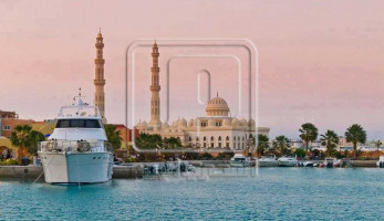 إغلاق ميناء الغردقة لسوء الأحوال الجوية | المصري اليوم