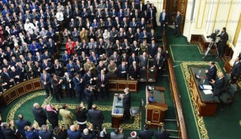 رئيس الزمالك يسب ثورة يناير في البرلمان.. وعبد المنعم: ثورة الشرفاء