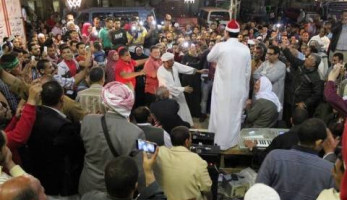 حكايات المريدين فى مولد السيدة: "قليل من الروحانيات.. كثير من التحرش"