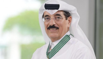 مرشح قطر لليونسكو يمارس سياسة «كيد النسا» بصورة على تويتر