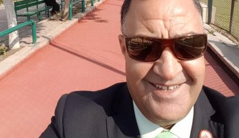 إلهامى عجينة "غاوى شهرة".. من السياسة لملاعب الكرة - اليوم السابع