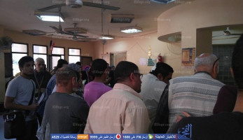 إضراب "عمال سجل مدني" الزيتون بالقاهرة.. "حضر المواطنون وغاب الموظفين" (صور) (ريبورتاج)