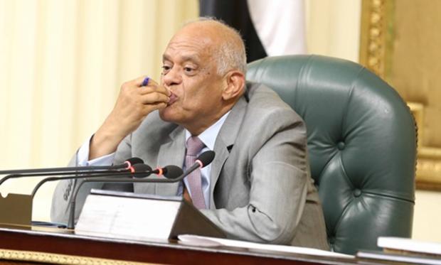 مشروع قانون تجريم إهانة الرموز: حبس 5 سنوات وغرامة 100 ألف جنيه  (خبر)
