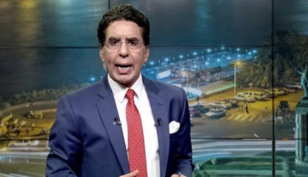 إخواني ينهال بالسباب على محمد ناصر ويسأله عن مصادر التمويل.. فيديو (خبر)