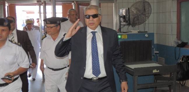 بمساعدة "الشرطة".. سيدة تضع مولودها داخل محطة مترو شبرا الخيمة (خبر)