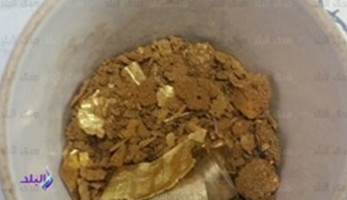 «ضربات قوية للرقابة الإدارية في مواجهة الفاسدين» .. سقوط رئيس حي الموسكي برشوة داخل مكتبه.. والقبض على عصابة استخلاص الذهب من الصحراء الشرقية .. صور (خبر