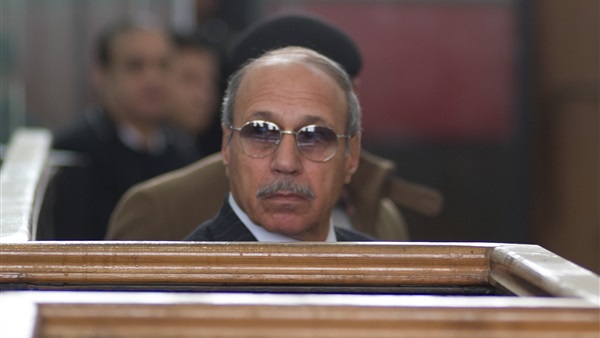 وصول حبيب العادلى لمحكمة جنوب القاهرة للمثول أمام النيابة (خبر)