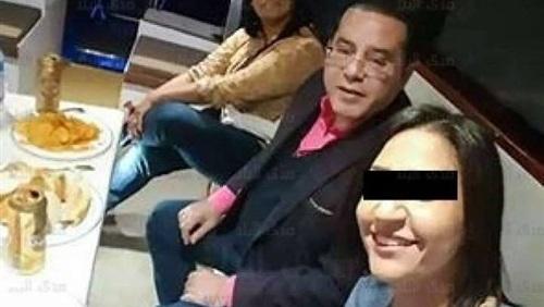 التسجيل الصوتي الكامل لفضيحة أيمن نور داخل قناة الشرق  (خبر)