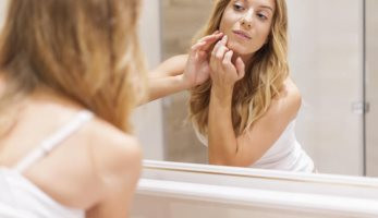 س وج ..كل ما تريد معرفته عن ارتفاع هرمون الذكورة عند المرأة