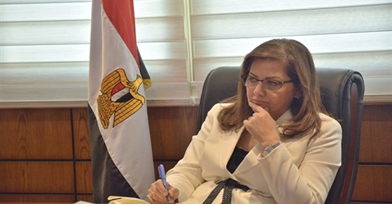 وزيرة التخطيط: الحكومة ثبتت 618 ألف موظف على مدار الـ5 سنوات الماضية (خبر)