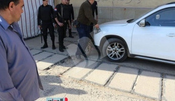 بالصور.. الكلاب البوليسية لتأمين مؤتمر لدعم ترشيح السيسى لفترة ثانية بالمحلة (خبر)