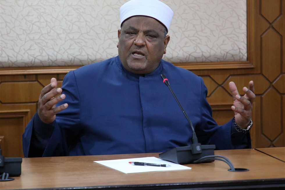 وكيل الأزهر: على الشباب الاقتداء بـ«محمد صلاح» جالب الأفراح (خبر)