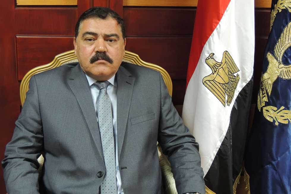 «السيارة داعش» تحمي كنائس الدقهلية.. ومدير الأمن: «عايز الضرب في المليان» (خبر)