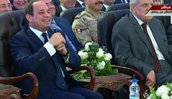 شاهد.. السيسي خلال افتتاح مشروعات 6 أكتوبر: «سايبين النور مفتوح بالنهار ليه» (خبر)