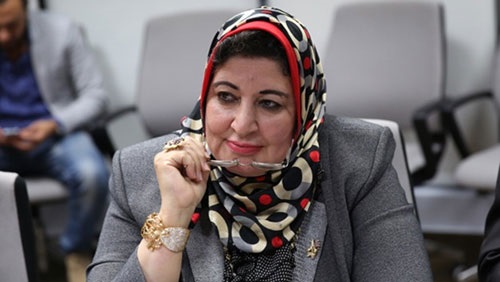 برلمانية تطالب بتدريب عناصر نسائية والدفع بها للمشاركة السياسية (خبر)