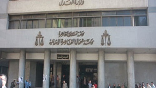 سنة حبس لرئيس «القومي للمرأة المزيفة» (خبر)