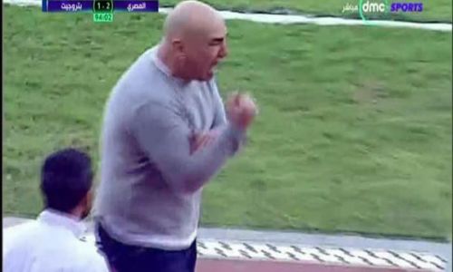 فيديو .. إشارة غير أخلاقية من حسام حسن تجاه طارق يحيى  (خبر)