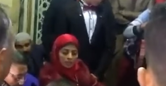 شيماء.. أول مأذونة في أسيوط.. بالفيديو (فيتشر)