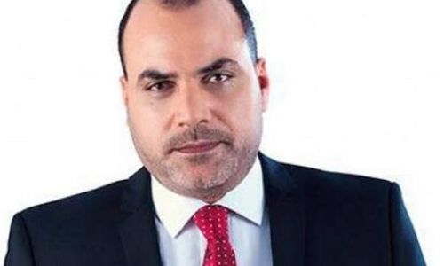 شاهد..."90 دقيقة" ينشر صورًا مخلة لـ"أيمن نور" (خبر)