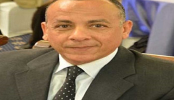 'الأعلى للآثار' عن انتشار المخلفات بالأهرامات : 'مش هنمشّي عامل نظافة خلف كل مواطن' (خبر)