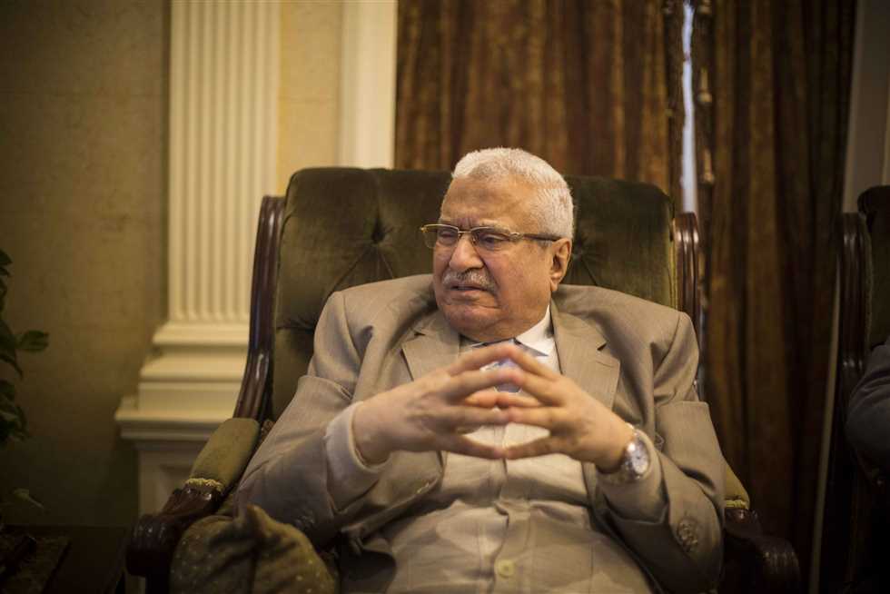 محمود العربى «شهبندر التجار» لـ«المصري اليوم»: لا أحب أموال البنوك لأن «مال الناس كَنَّاسْ» «٢-٣» (حوار)