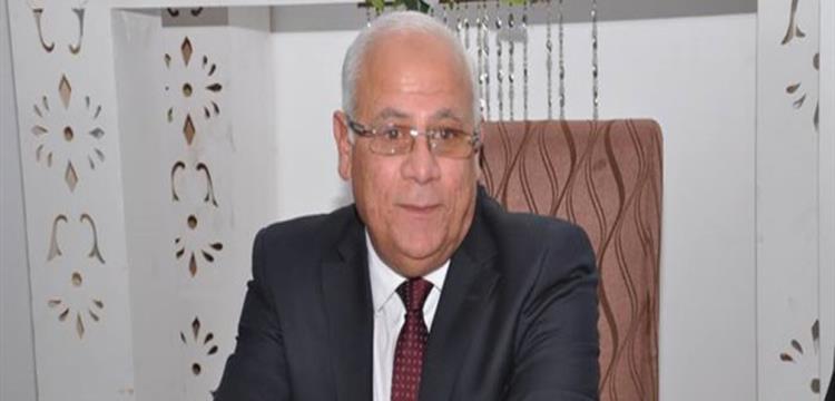 محافظ بورسعيد: جماهير المصري ستقدم "باقة ورود" لجماهير الأهلي قبل مواجهة بافالوز (خبر)