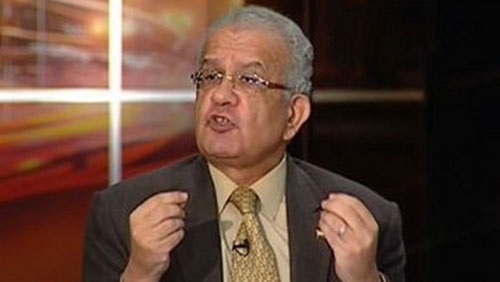 أكاذيب مناضل السوشيال ميديا «حازم حسني»  (ريبورتاج)