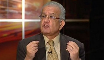أكاذيب مناضل السوشيال ميديا «حازم حسني»  (ريبورتاج)