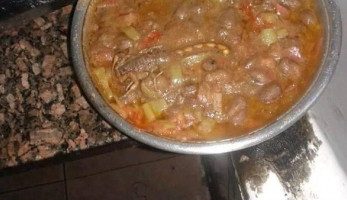 مدير المدن الجامعية بأسيوط يكشف آخر التطورات في واقعة «عقرب طبق الفول».. فيديو (خبر)