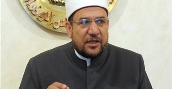 «جمعة»: الجهل سبب السلبيات بالمجتمع.. والعلماء مسئولون عن تصحيح المفاهيم لدى المواطنين (خبر)
