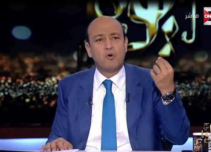 عمرو أديب يكشف حقيقة علامة جاكت الرئيس وسعره.. فيديو (خبر)