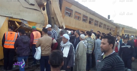 «صدى البلد» يرصد مأساة وتهالك السكك الحديدية بقرية أبو الخاو موقع حادث القطار.. ومطالبة الوزراء بصيانة مزلقان السكك الحديدية المتهالك (ريبورتاج)