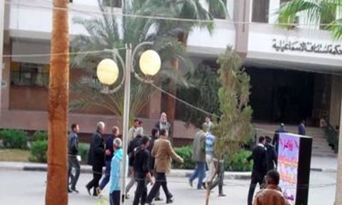 حالات اختناق في إطلاق قنبلة غاز بالخطأ بمحاكم الإسماعيلية (خبر)