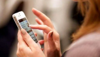 زوج لمحكمة الأسرة: "مراتى" تتجسس على مكالماتي ببرامج فك الشفرات