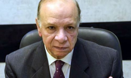 محافظ القاهرة: تفعيل الغرامات على من يلقي قمامة بشوارع القاهرة (خبر)