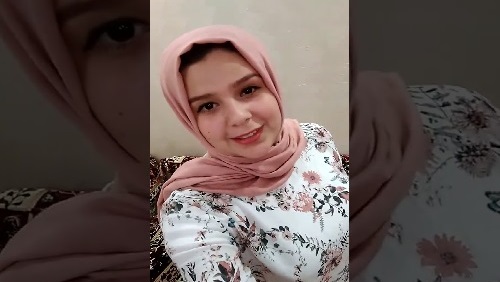هاجر إسلام.. قصة فتاة حققت آلاف المشاهدات على «يوتيوب» بصوتها المميز