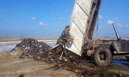 كارثة.. مجهولون يردمون بحيرة تنيس بدمياط.. والمحافظ: "هقطع رقبتهم" (خبر)