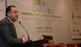 وزير الإسكان من فرنسا: البرلمان يُقر قانون التسجيل العقاري قريبا