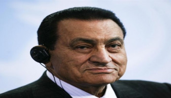 'مبارك' يعزي هاتفيًا أسرة الكابتن سمير زاهر